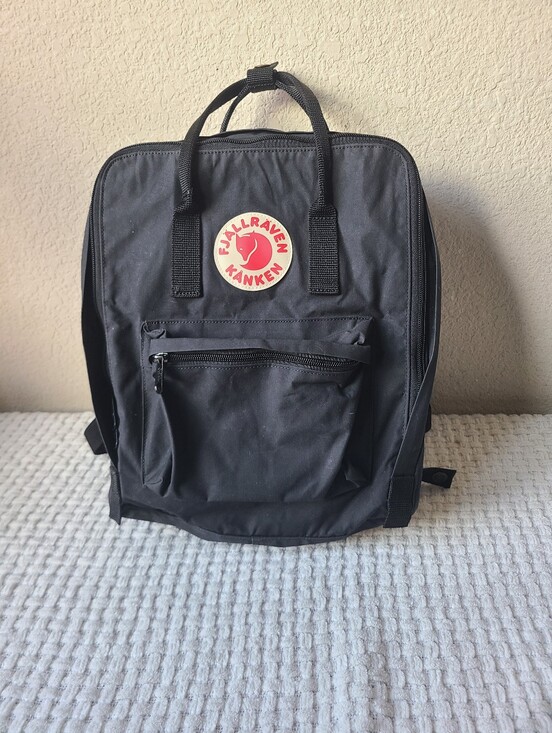 Fjallraven Handbags - Fjallraven Classic Black Grey Backpack